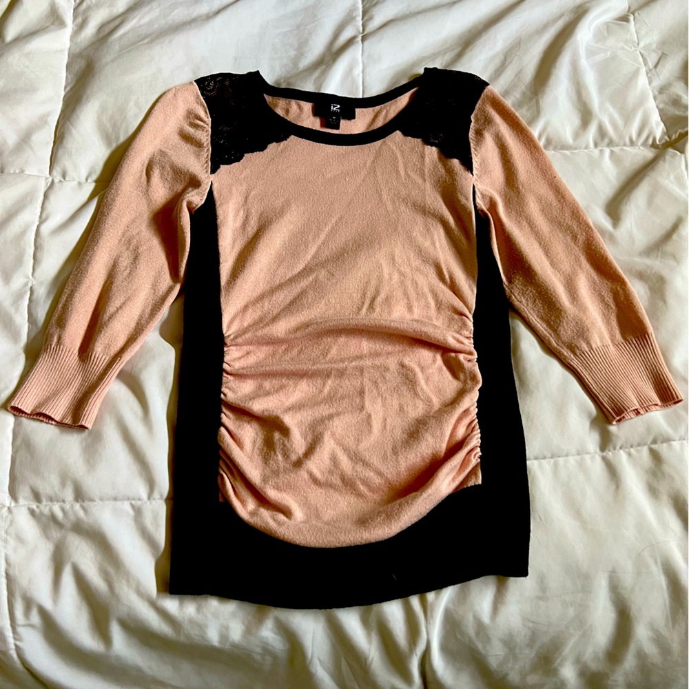 Black & pink 3/4 sleeve Sweater